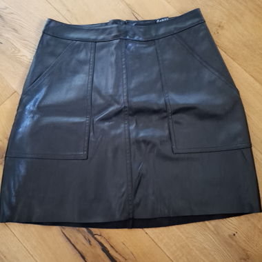 Jupe noire en simili cuir