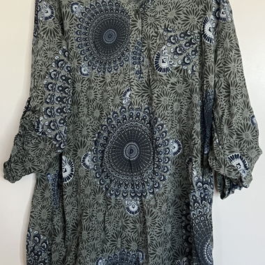 Tunika Verde con Motivo Mandala