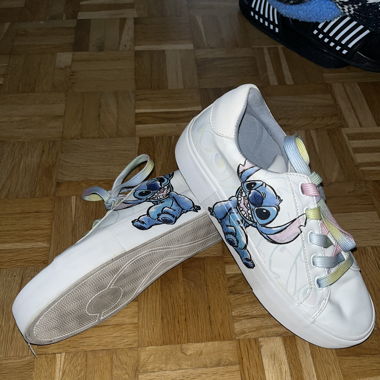 Stitch Sneaker