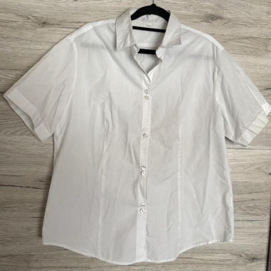 basic white short sleeved button up shirt