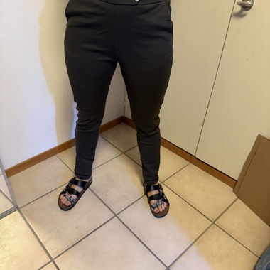 Pantaloni verdi