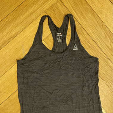 Workout light tank top