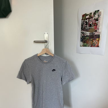 The Nike Tee 