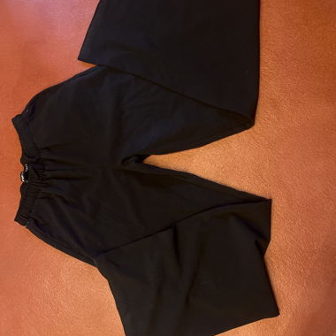 Schwarze Shorts