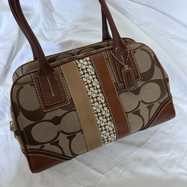 Free shipping y2k vintage Coach bag 