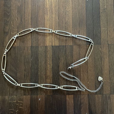Belly chain