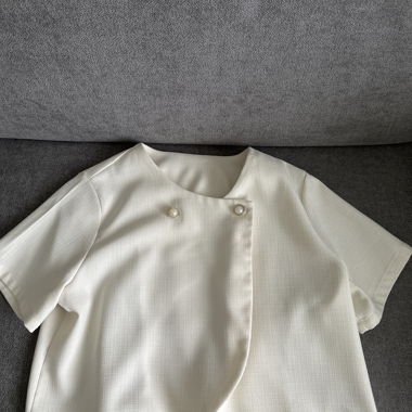 Blusa a maniche corte Butteryellow
