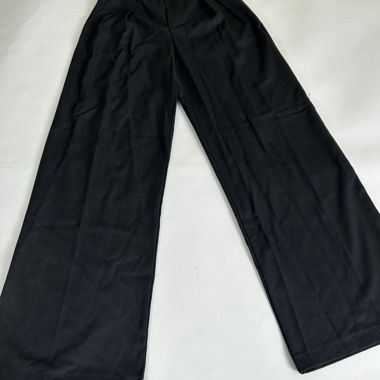 Schwarze Anzughosen