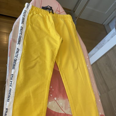 Pants for nine-year-old children.Original 