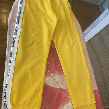 Pants for nine-year-old children.Original 