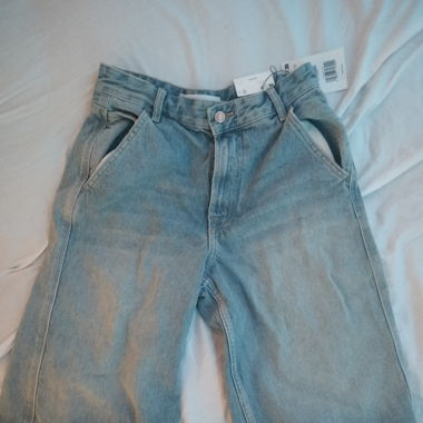 Bershka Jords 