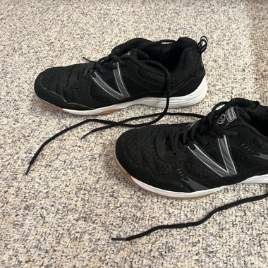Hallenturnschuhe