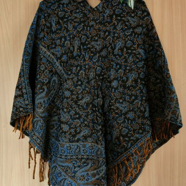 Poncho à motifs cachemire