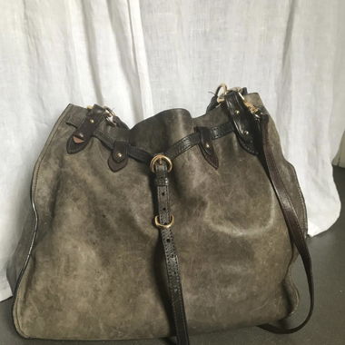 MIU MIU Leder-Schultertasche