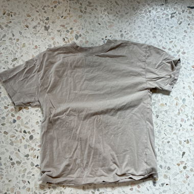 Beiges T-Shirt