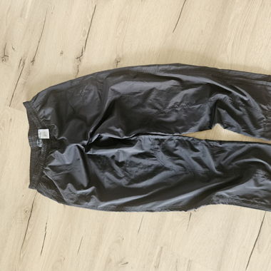Schwarze Nike Sporthosen
