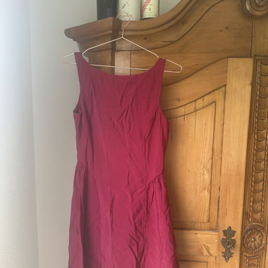 Robe rouge Mango