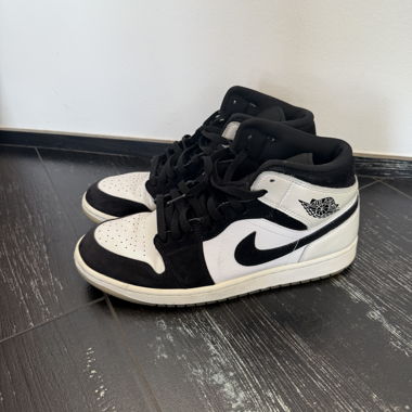 Nike Jordan 1 
