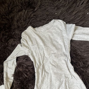 Long sleeve t shirt