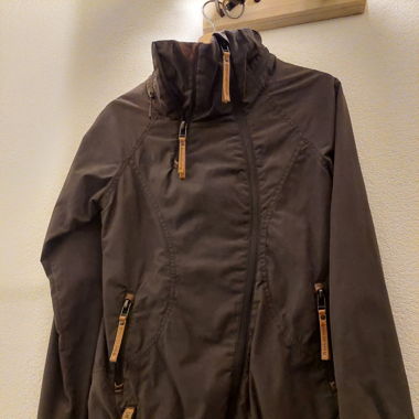 Veste Naketano