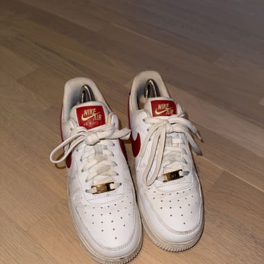 Nike Air Force 1
