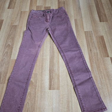 Pantaloni slim rosa