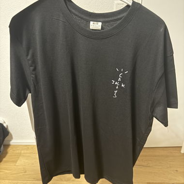 Travis Scott shirt