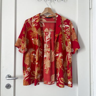 Dorothy perkins button up shirt