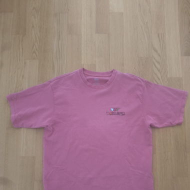 Levi's "Day Dreamer" Coral Pink T-Shirt