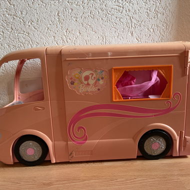 Barbie Camper Van