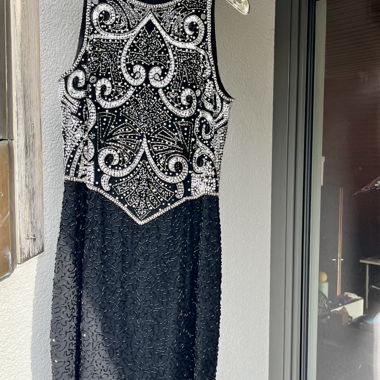 Robe courte de soirée en soie