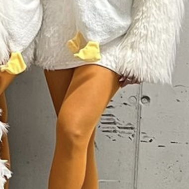 Costume da gallina con collant arancioni