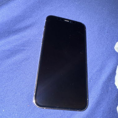 i Phone 12 Pro gold