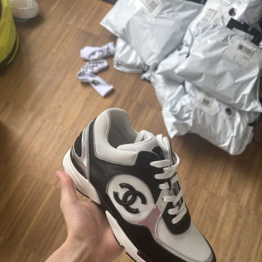 Chanel Runners