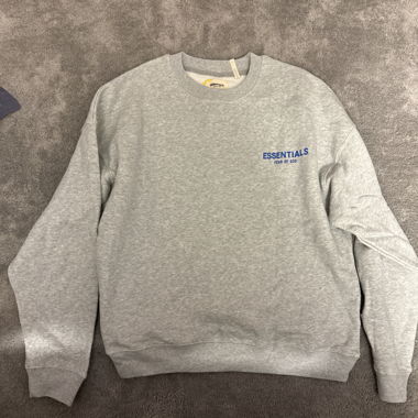 Grey Fear of God Essentials crewneck Creshaw
