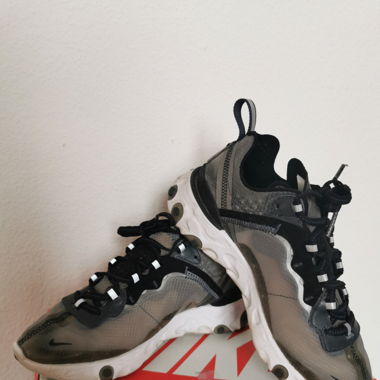 Nike React Element 87
