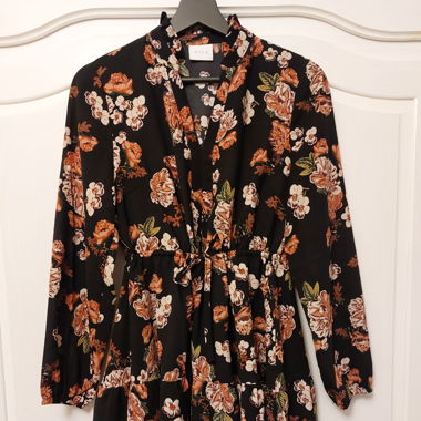 Vila Kleid