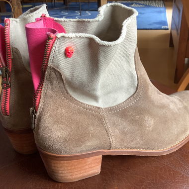 Rare Zadig et Voltaire Booties, 38