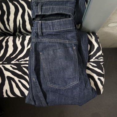 raw denim/ jeans