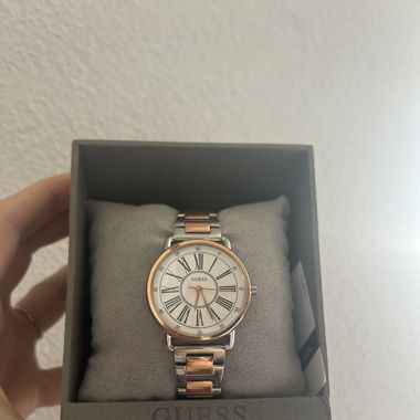 Guess Uhr