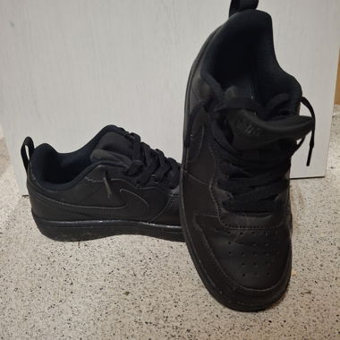 Nike Black Sneakers