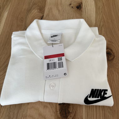 Polo Nike Neuf taille L 