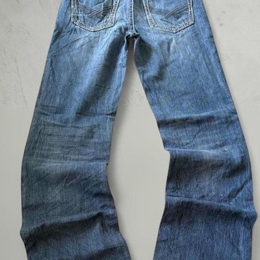 Jeans con lavaggio