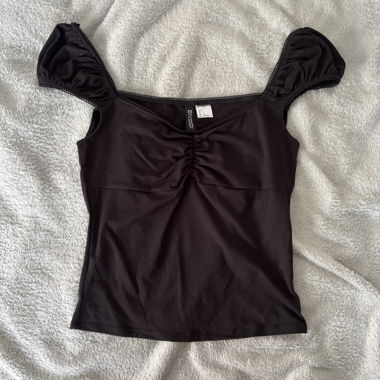 Black Ruched Sleeve Top