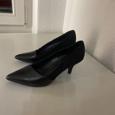 black heels