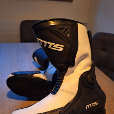 Motorradstiefel