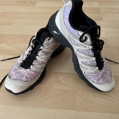 Salomon XT6 Bone Soda édition en cuir