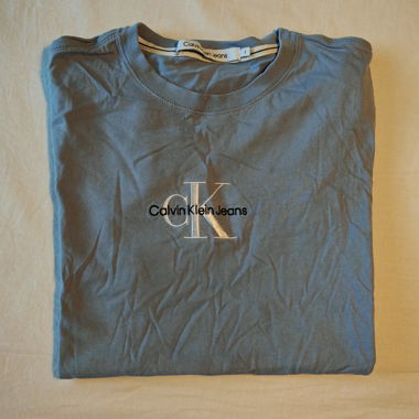 T-shirt Calvin Klein Jeans bleu S