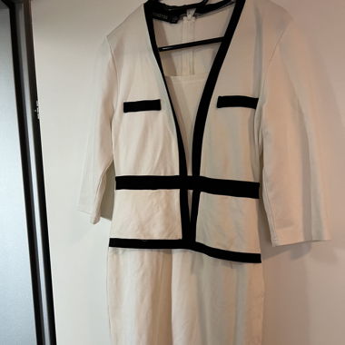 Kleid