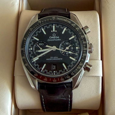 Montre Omega Speedmaster  Chronometer 9900